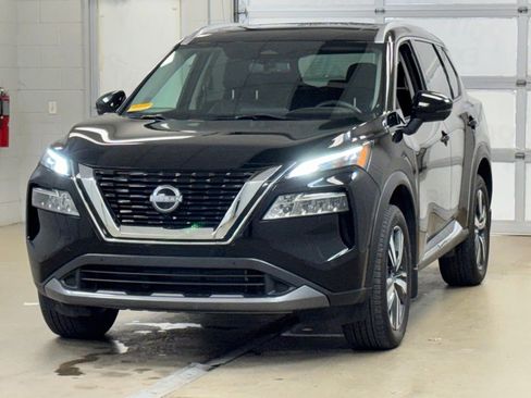 Used 2023 Nissan Rogue SL w/ SL Premium Package AWD/4WD image 3