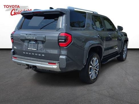 Used 2025 Toyota 4Runner Limited AWD/4WD image 5