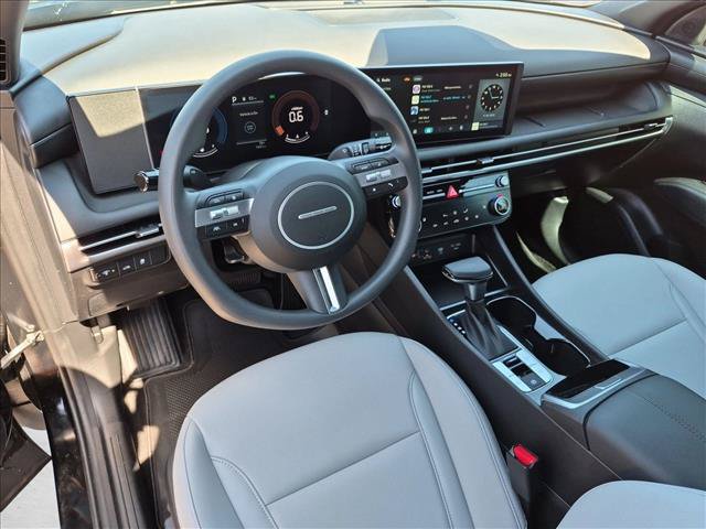 Used 2026 Hyundai Santa Cruz SEL FWD image 10