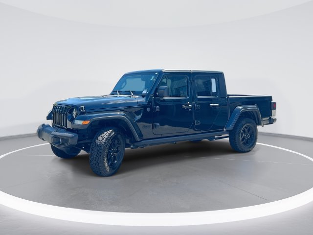 Used 2022 Jeep Gladiator Sport AWD/4WD image 1
