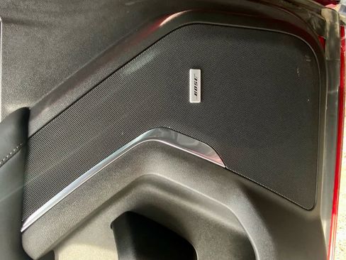 Used 2021 Chevrolet Suburban High Country image 57