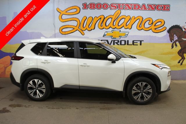 Used 2022 Nissan Rogue SV AWD/4WD image 1