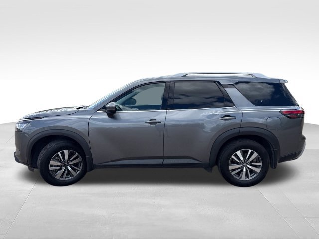 Certified 2024 Nissan Pathfinder SL AWD/4WD image 5
