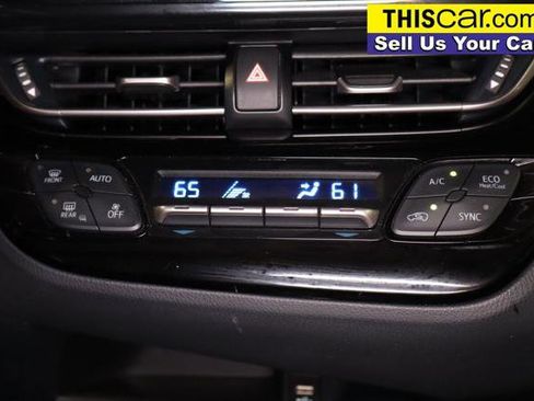 Used 2020 Toyota C-HR LE FWD image 20