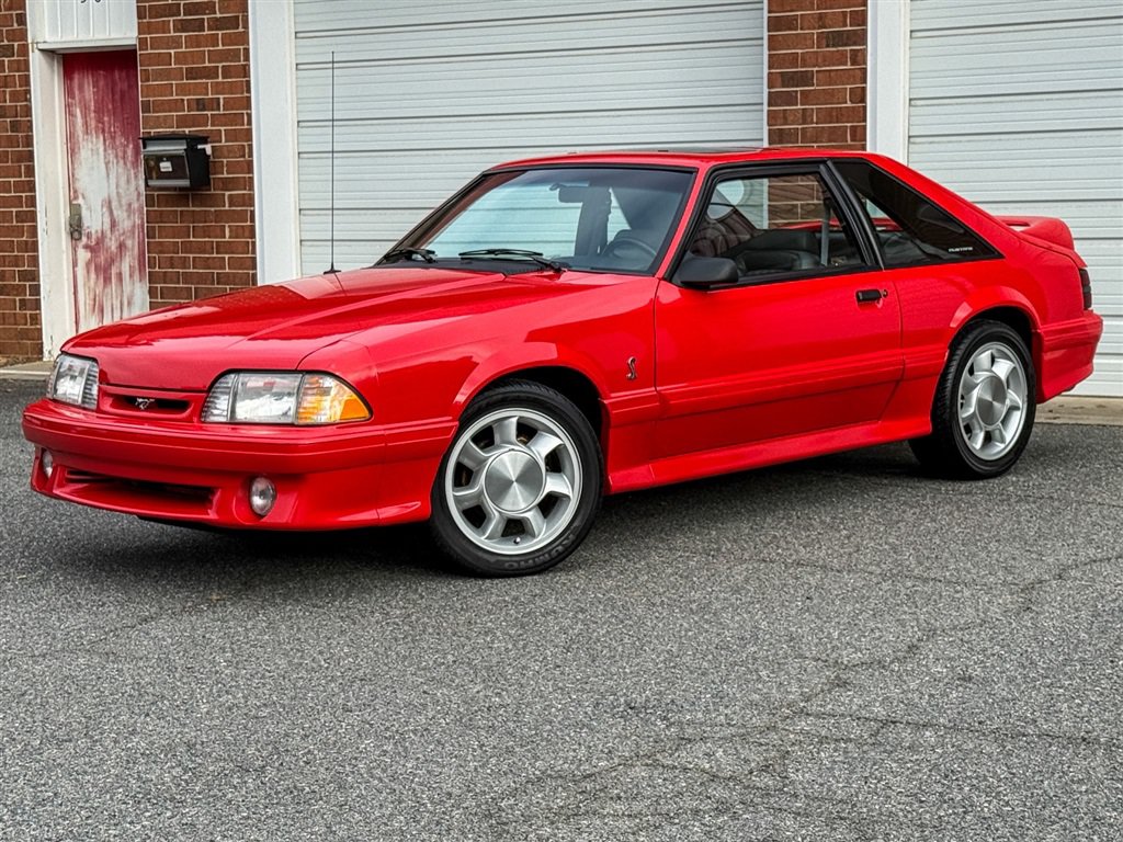 Used 1993 Ford Mustang Cobra RWD image 9