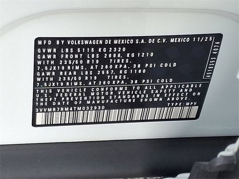 New 2026 Volkswagen Tiguan SE image 11