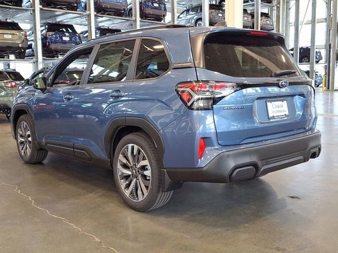 New 2025 Subaru Forester Touring image 6