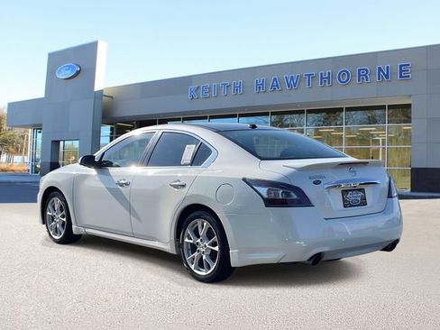 Used 2013 Nissan Maxima 3.5 SV w/ Premium Pkg FWD image 4