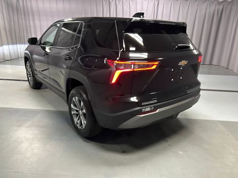Used 2025 Chevrolet Equinox LT image 5