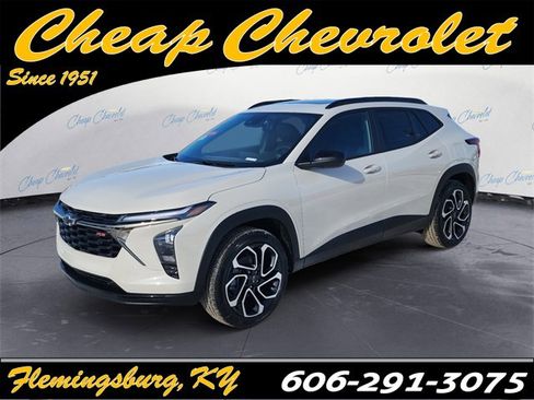 New 2026 Chevrolet Trax RS w/ Sunroof Package image 1