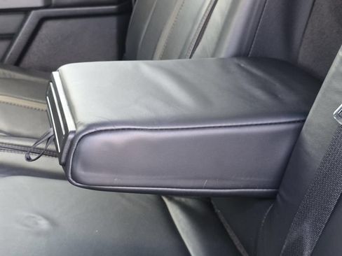 Used 2020 Ford F150 Platinum AWD/4WD image 32