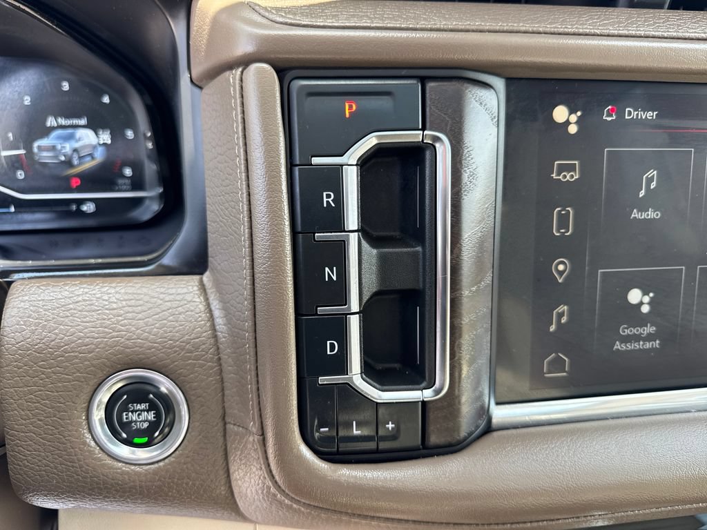 Used 2023 GMC Yukon Denali AWD/4WD image 32