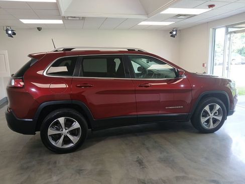 Used 2021 Jeep Cherokee Limited AWD/4WD image 8
