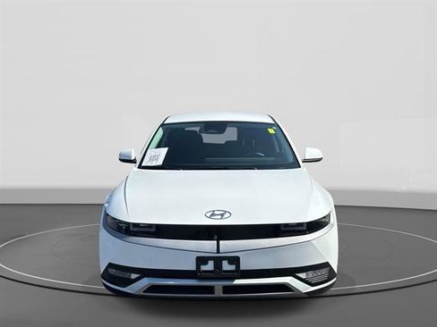 Used 2024 Hyundai Ioniq 5 SEL RWD image 2