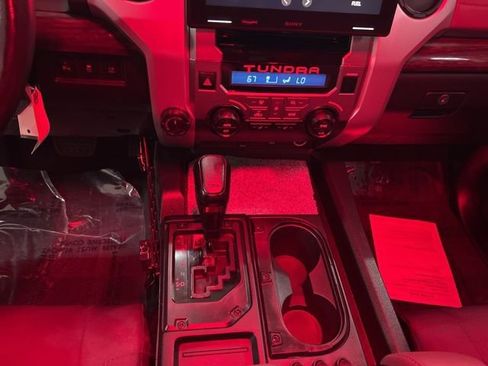 Used 2014 Toyota Tundra Limited image 28
