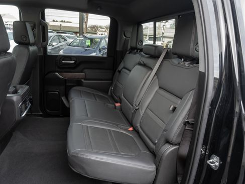 Used 2023 GMC Sierra 2500 Denali w/ Denali Ultimate Package image 26