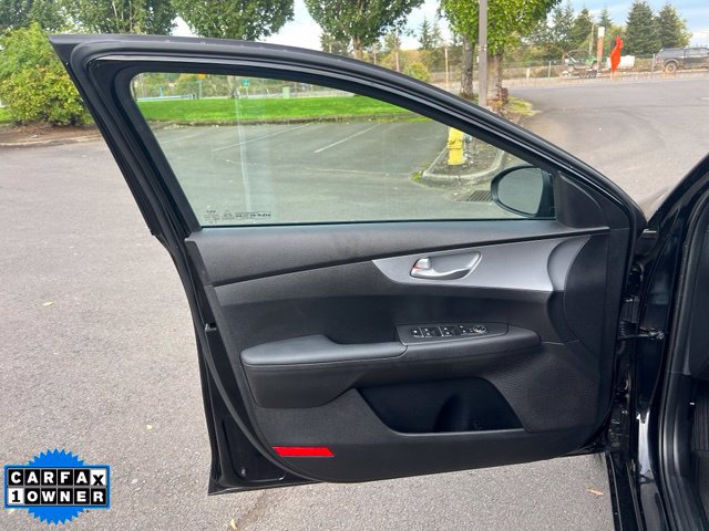 Used 2023 Kia Forte LX FWD image 14