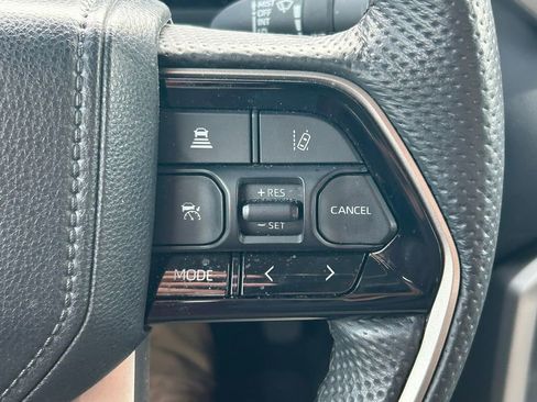 Used 2024 Toyota Tundra Limited image 43