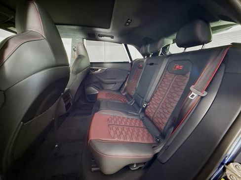 New 2025 Audi RS Q8 performance image 25