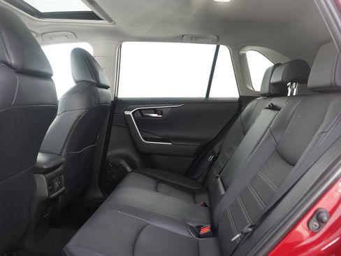 Used 2025 Toyota RAV4 Limited w/ Advanced Technology Package image 18