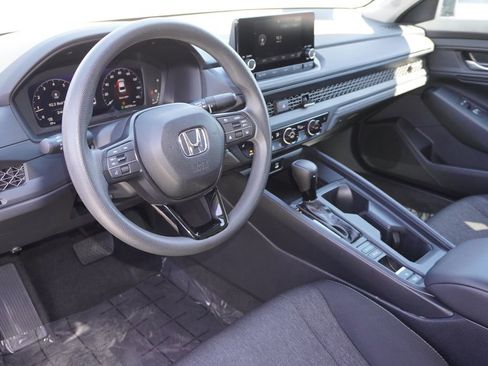 Used 2024 Honda Accord EX image 11