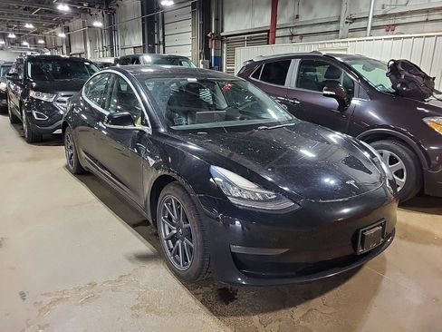 Used 2020 Tesla Model 3 Long Range AWD/4WD image 2