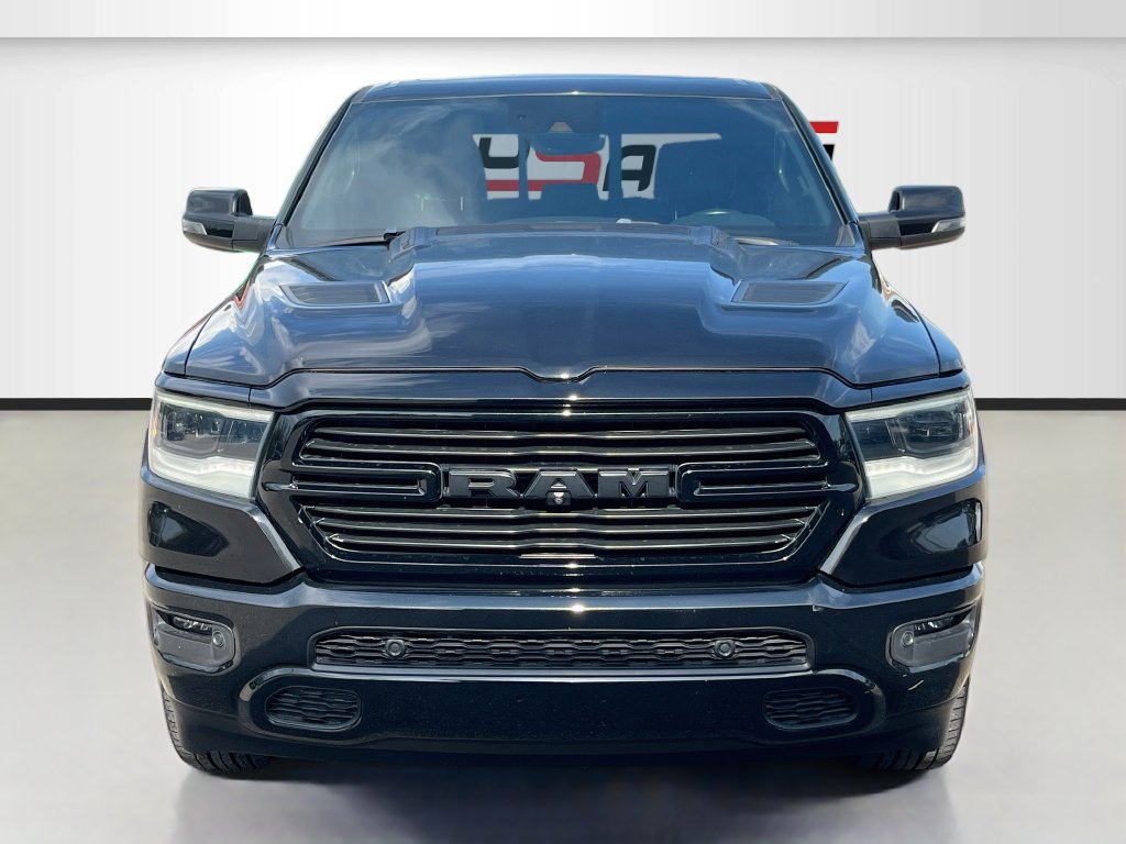 Used 2023 RAM 1500 Laramie AWD/4WD image 2