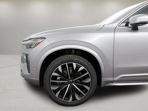 Certified 2026 Volvo XC90 B6 Plus w/ Protection Package Premier AWD/4WD image 35