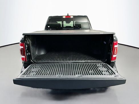 Used 2023 RAM 1500 Laramie AWD/4WD image 29