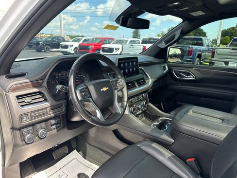 Certified 2021 Chevrolet Tahoe LT w/ LT Signature Package AWD/4WD image 12