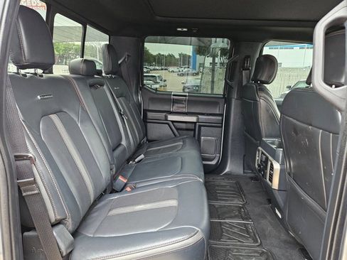 Used 2022 Ford F250 Platinum w/ FX4 Off-Road Package AWD/4WD image 20