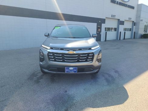 Used 2025 Chevrolet Equinox LT AWD/4WD image 12