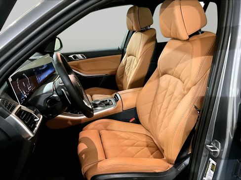 New 2026 BMW X5 xDrive40i w/ Off-Road Package AWD/4WD image 13
