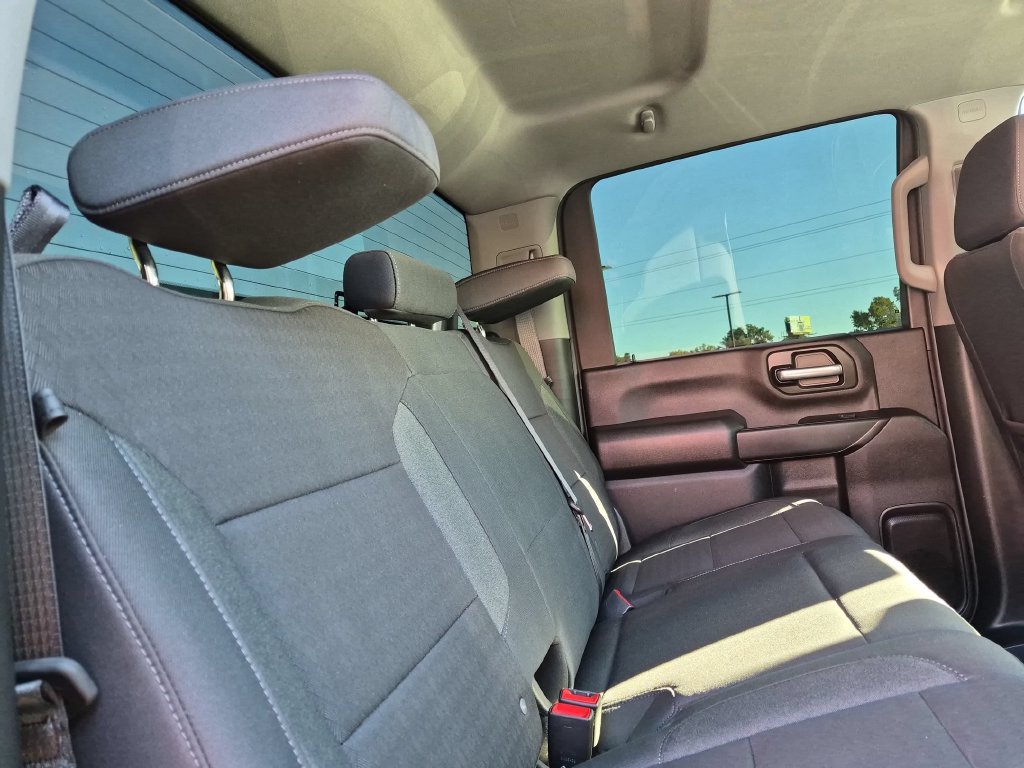 Used 2025 Chevrolet Silverado 2500 Custom w/ Custom Value Package AWD/4WD image 28