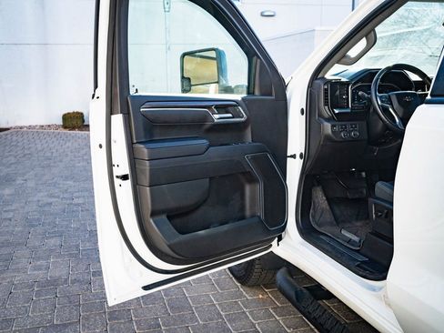 Used 2023 Chevrolet Silverado 1500 RST w/ Protection Package image 23