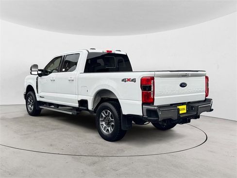 Used 2024 Ford F350 Lariat w/ Camper Package image 3
