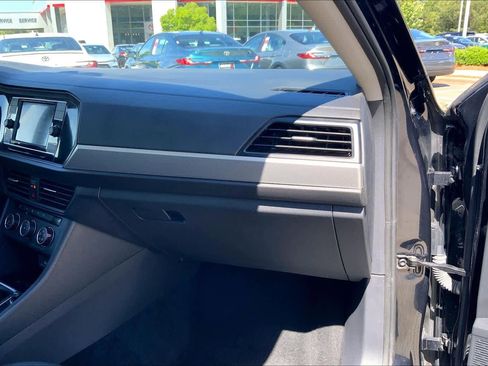 Used 2024 Volkswagen Jetta S FWD image 17