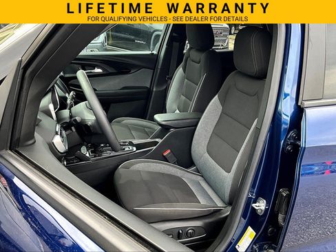 Used 2023 Chevrolet TrailBlazer LT FWD image 21