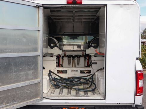 Used 2018 Ford F150 XL w/ Equipment Group 101A Mid image 10