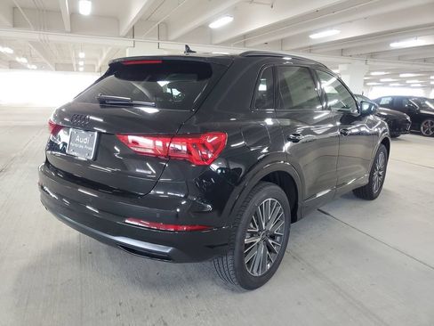 Used 2024 Audi Q3 2.0T Premium Plus w/ Premium Plus Package AWD/4WD image 5