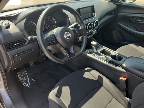 Certified 2025 Nissan Sentra S FWD image 13
