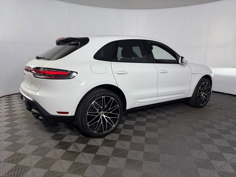 Used 2025 Porsche Macan AWD/4WD image 6