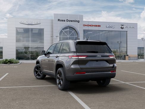 New 2026 Jeep Grand Cherokee Limited w/ Limited Altitude Package image 3