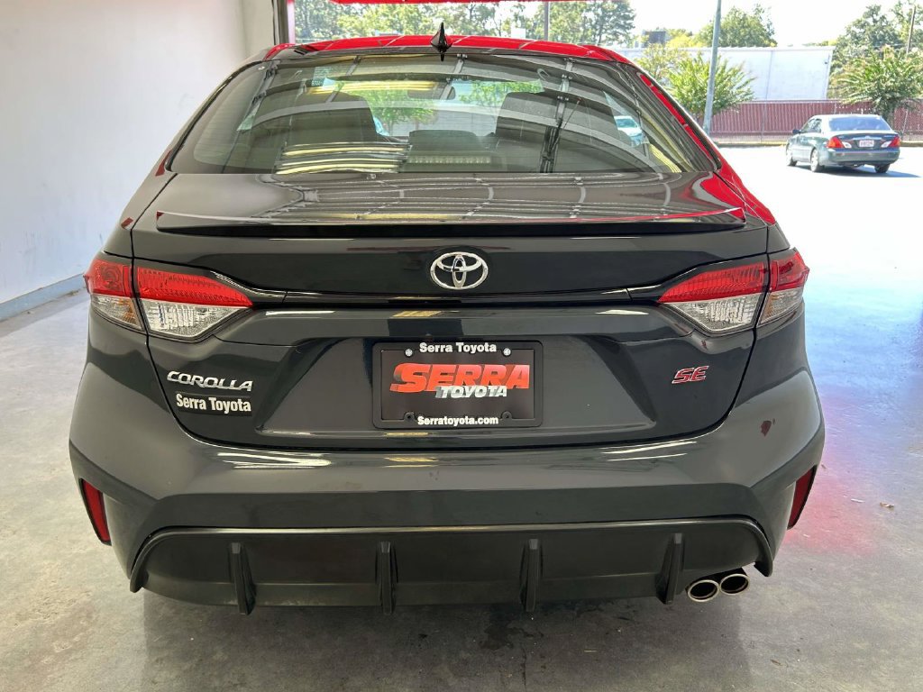 Used 2026 Toyota Corolla SE FWD image 4