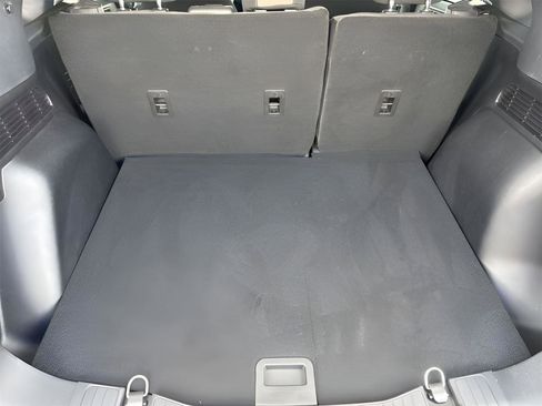 Used 2022 Ford Escape SE w/ Convenience Package FWD image 19
