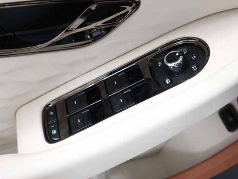 Used 2025 Bentley Continental GT Speed image 21