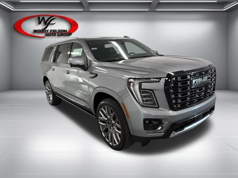 New 2026 GMC Yukon XL Denali Ultimate w/ LPO, Floor Liner Package AWD/4WD image 3