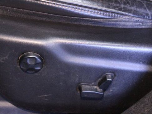 Used 2016 Jeep Grand Cherokee Limited image 19