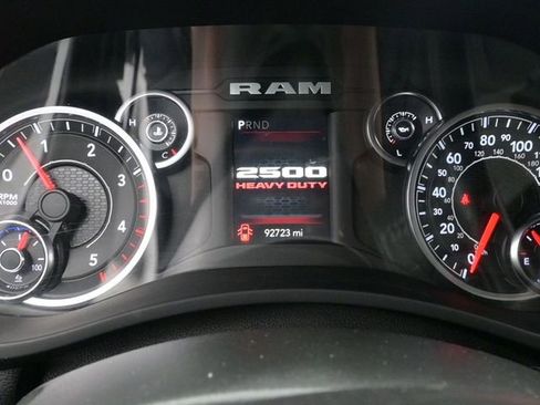 Used 2021 RAM 2500 Big Horn w/ Level 1 Equipment Group image 17