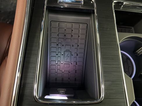 New 2025 Lincoln Aviator Reserve w/ Equipment Group 201A image 18